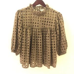 V De Vinster Shiffli Eyelet Top - Khaki